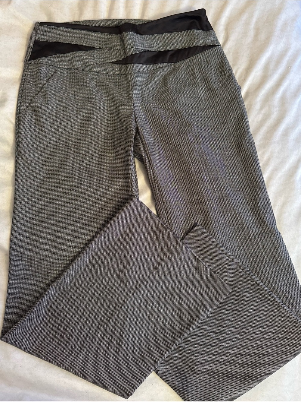 XOXO Black and Gray Patterned dress pants size 7/8